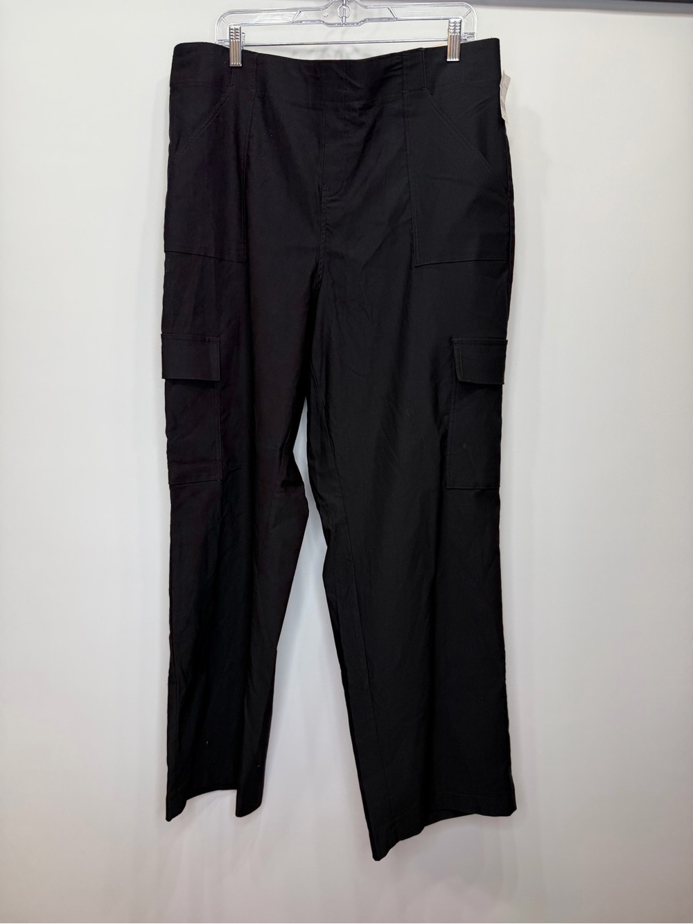 lane bryant black pull-on cargo pants size 16 nwt - Picture 3 of 16